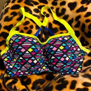 VSX sports bra